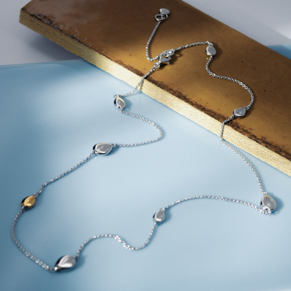 Coast Pebble Golden Station Necklace