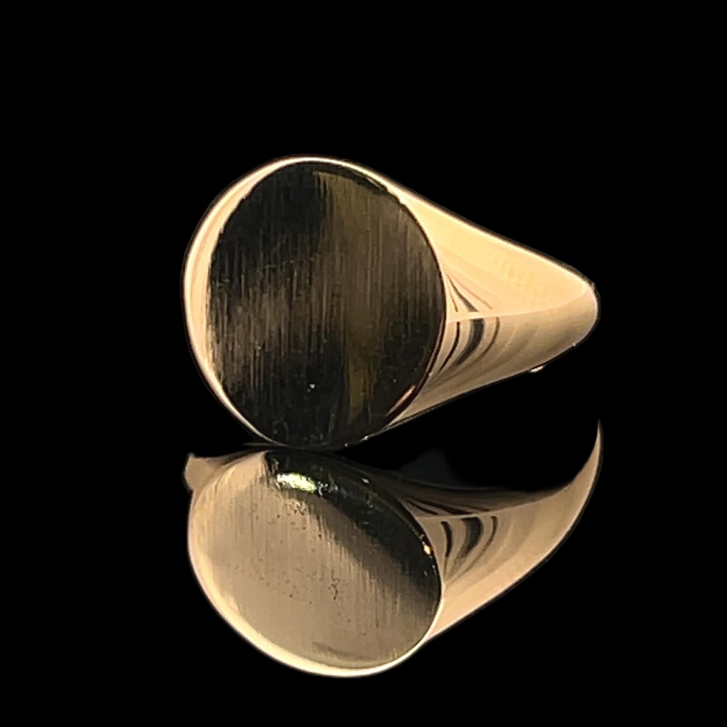 9ct Yellow Gold Oval Signet Ring