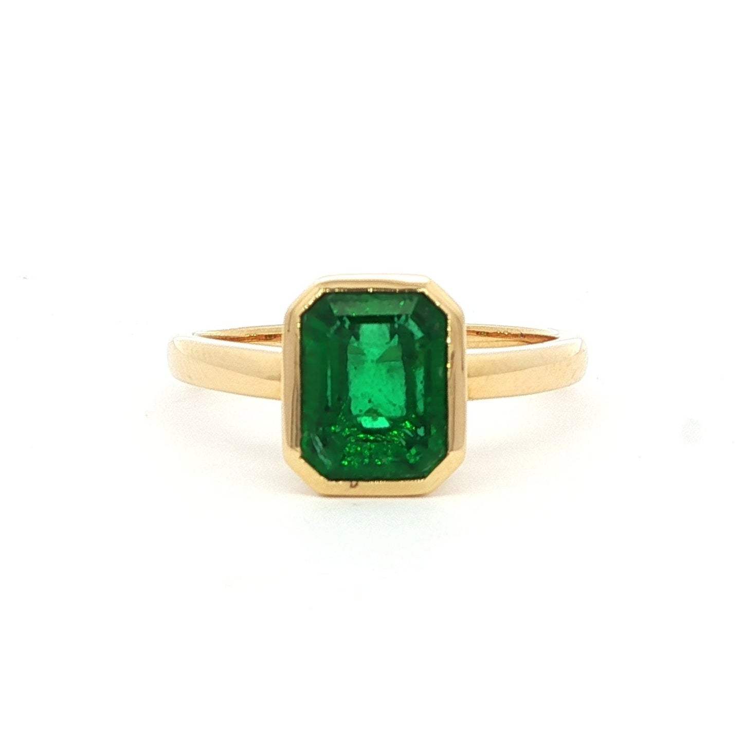 18ct Yellow Gold 1.72ct Emerald Cut Emerald Ring