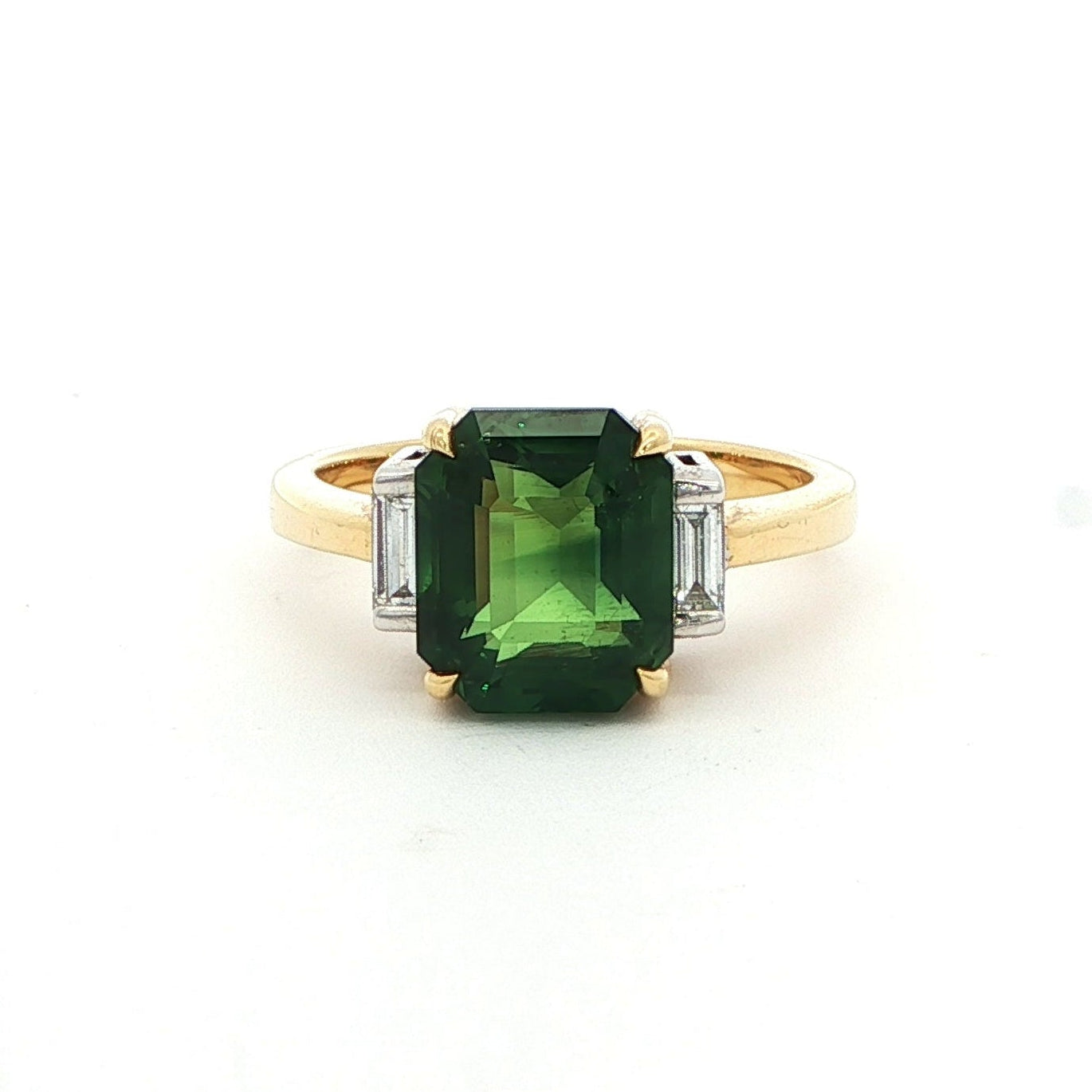 18ct Yellow Gold 5.04ct Certified Green Sapphire & Diamond Ring