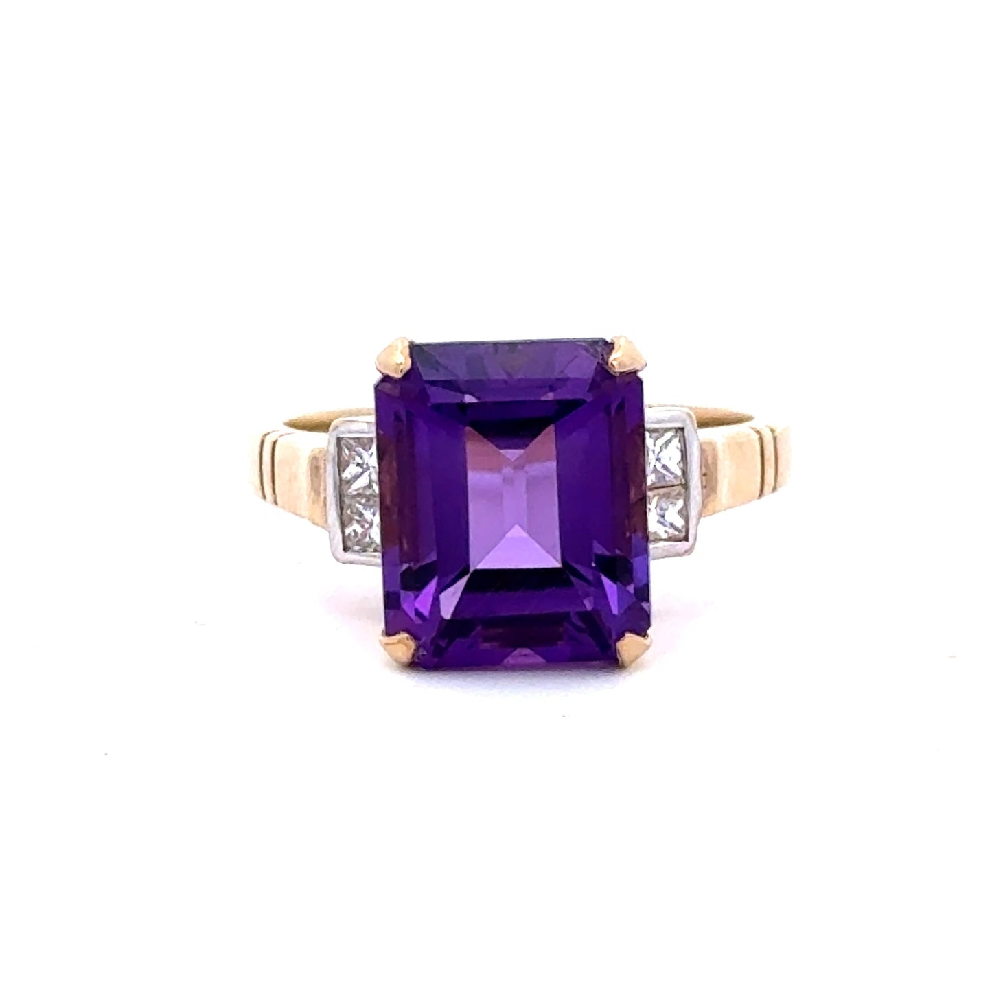 9ct Yellow Gold Amethyst & Diamond Ring