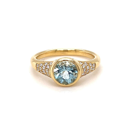 18ct Yellow Gold Aquamarine & Diamond Ring
