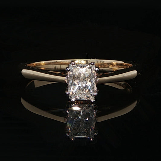 18ct Yellow Gold Radiant-Cut Diamond  Ring