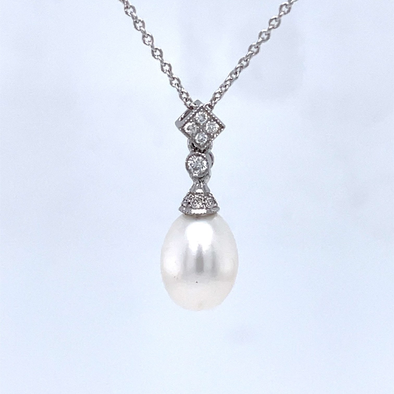 18ct White Gold Pearl and Diamond Pendant - The Northcote Jewellers ...